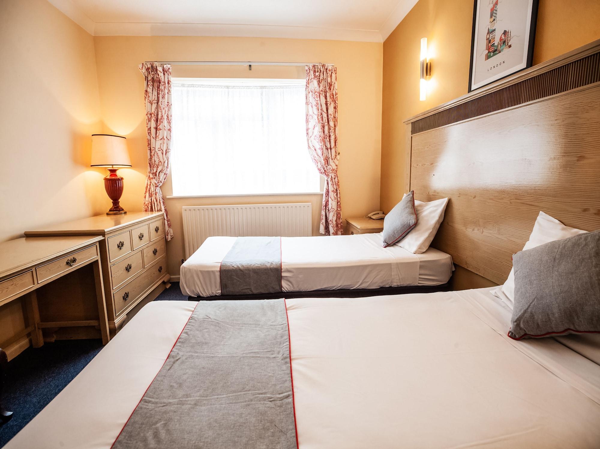 Hotel Oyo Osterley Park Isleworth Esterno foto